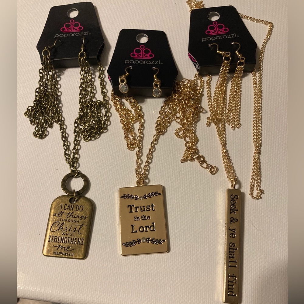Paparazzi jewelry